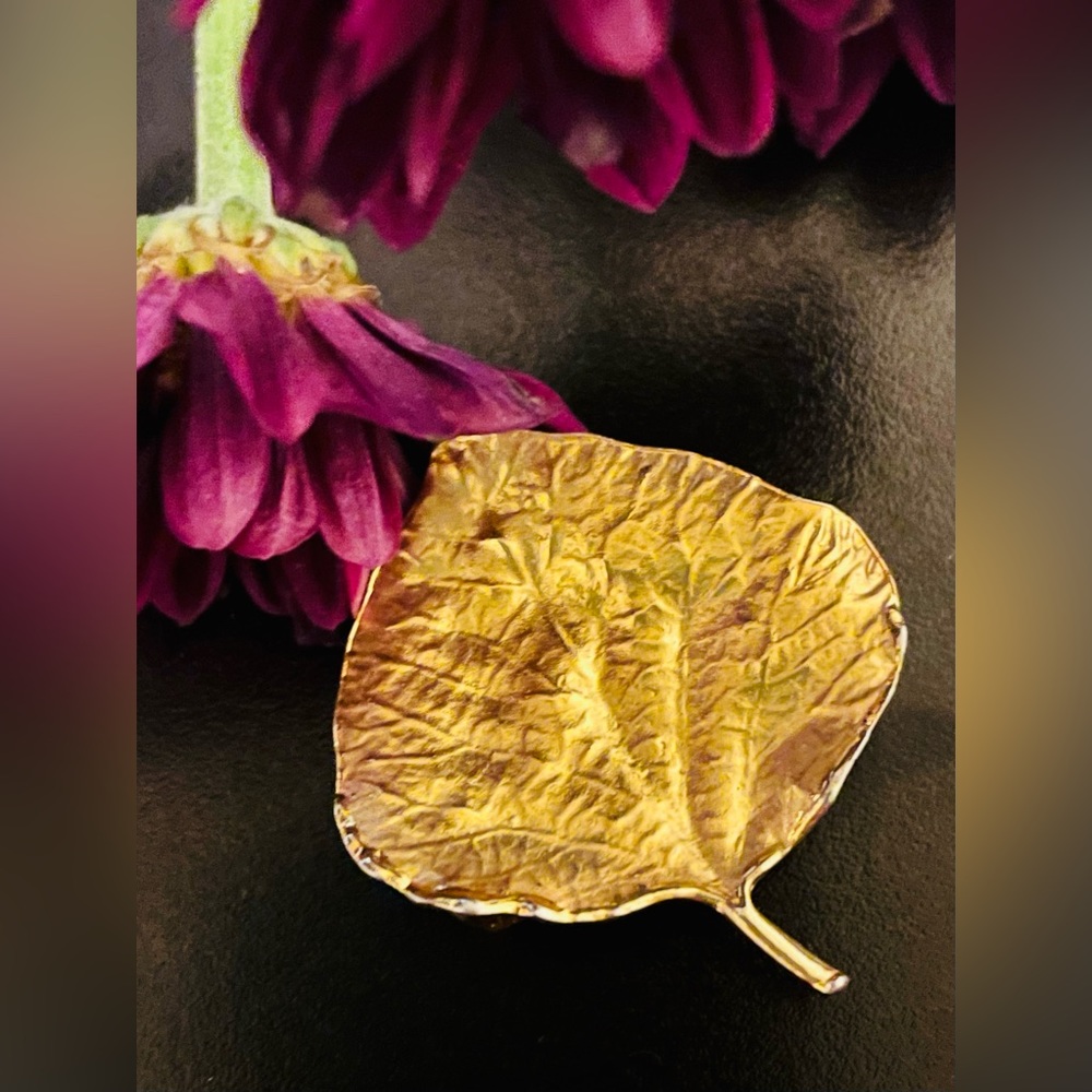 Vintage Gold Aspen Leaf Brooch